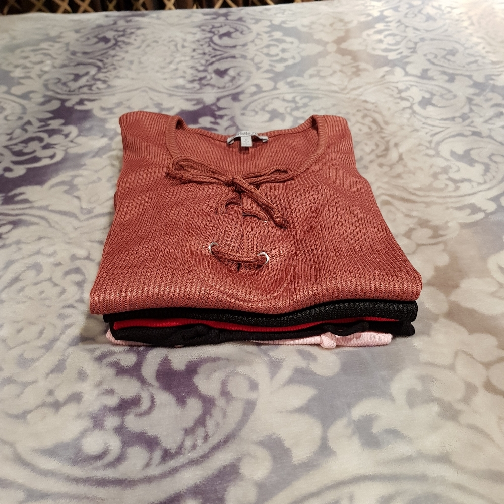 Ribbed tops bundle of 5 ❤💗👚💗❤ - Picture 3 of 3
